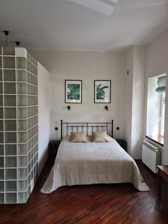 Апартаменти Apartament W Starej Szkole Сребрна-Ґура Екстер'єр фото
